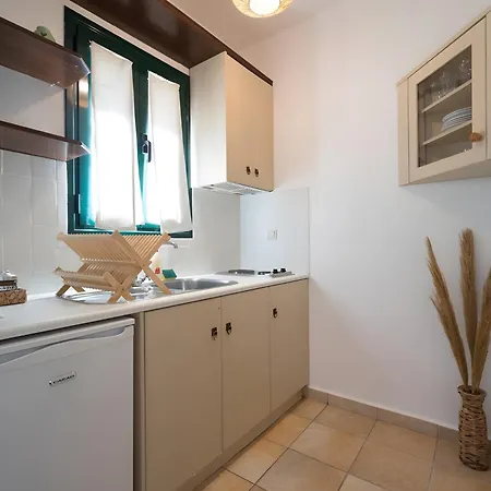 Apartman Kythiris *
